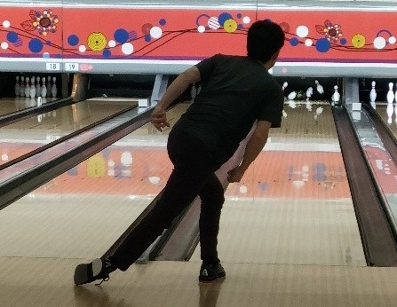 中国支部「ボウリング大会&新年会」開催しました