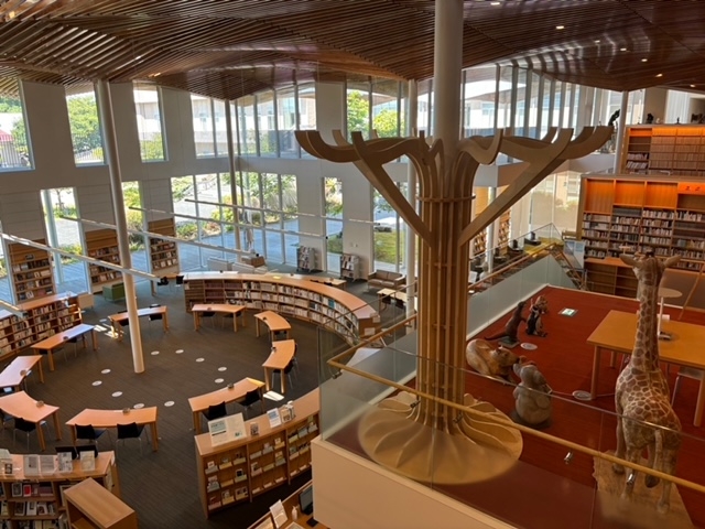 読売新聞（全国版）に福岡女子大学図書館が掲載されました